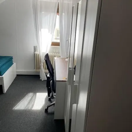 Moebliertes Bruehlstrasse 55 *