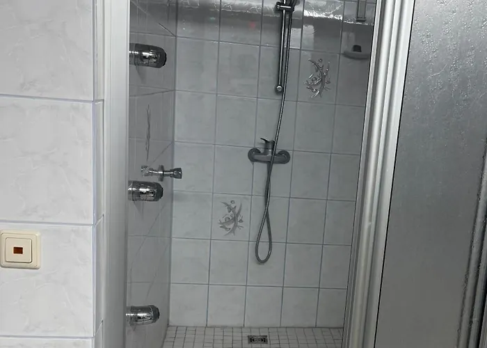 Homestay Moebliertes Bruehlstrasse 55 *